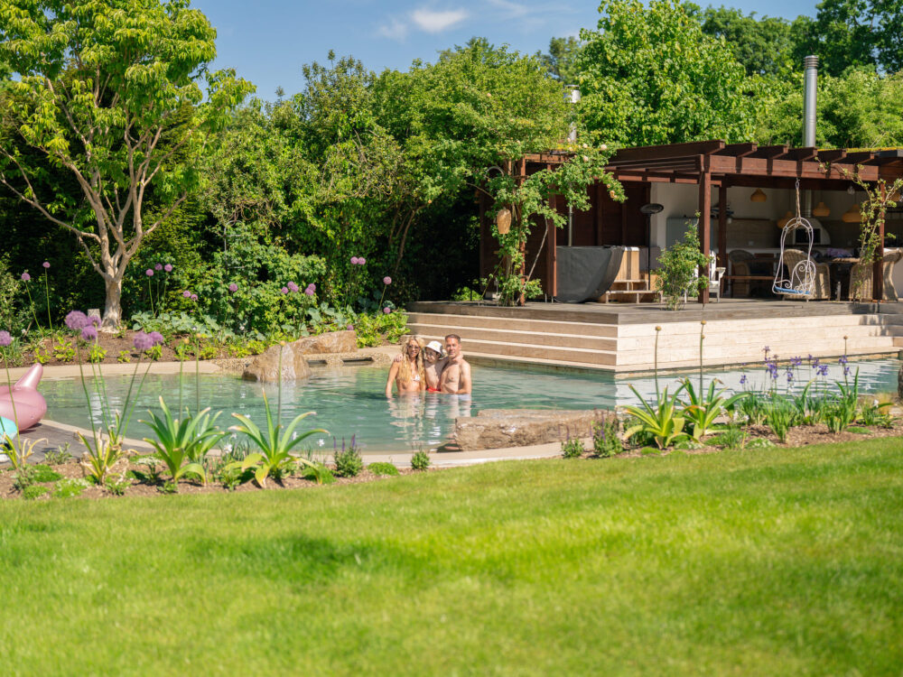 BIO.Design Pool Garten