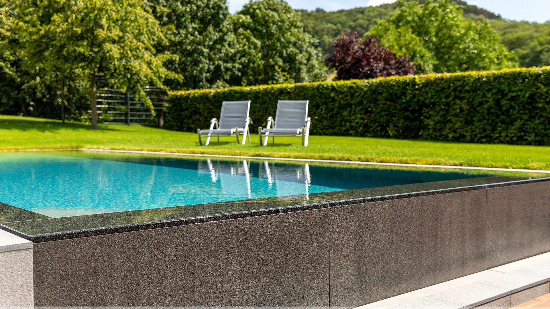 Niveko Fertigpool, Serie Infinity